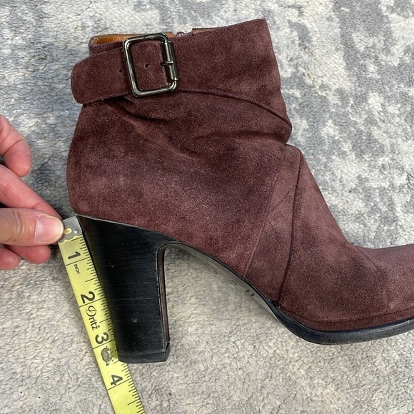 Chie Mihara Bebeto Cutout Ankle Boots Heeled Booties Plum Sz 37.5